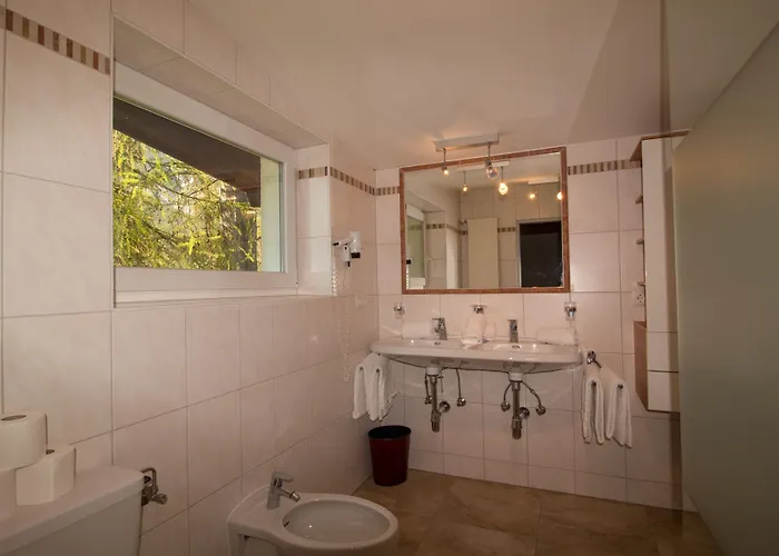 شاليهات سانت وندلين * تيلفس